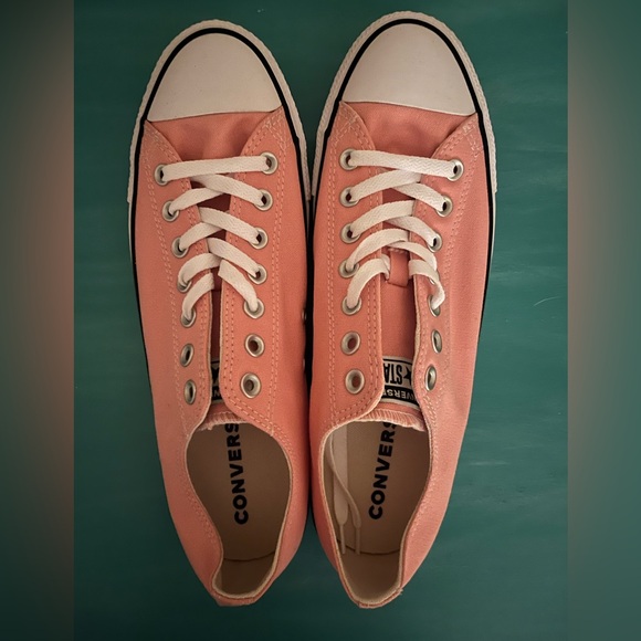 New converse coral pink chucks shoes 12.5 womens 10.5 men’s - Picture 3 of 4